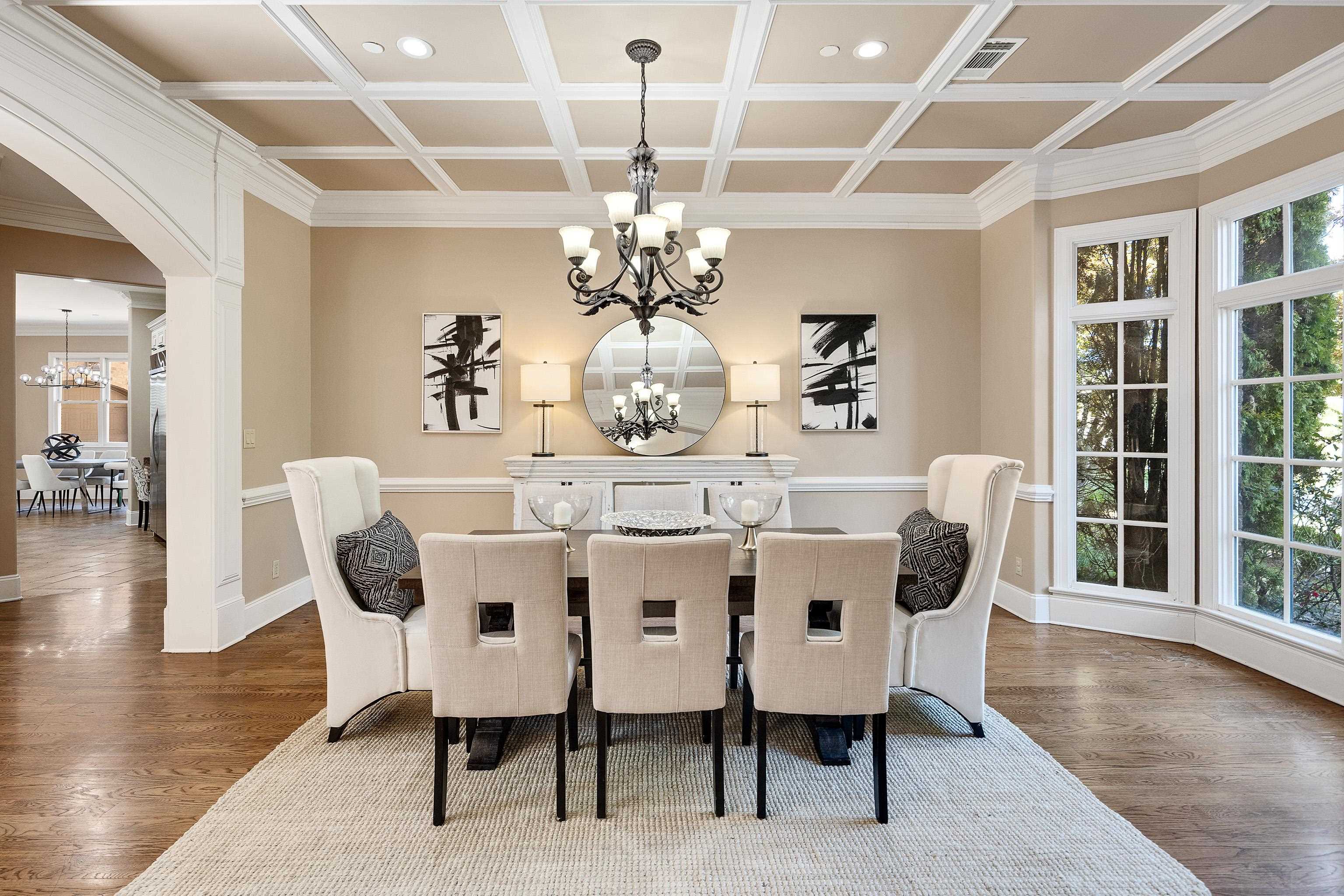 425 BUCKLAND CV