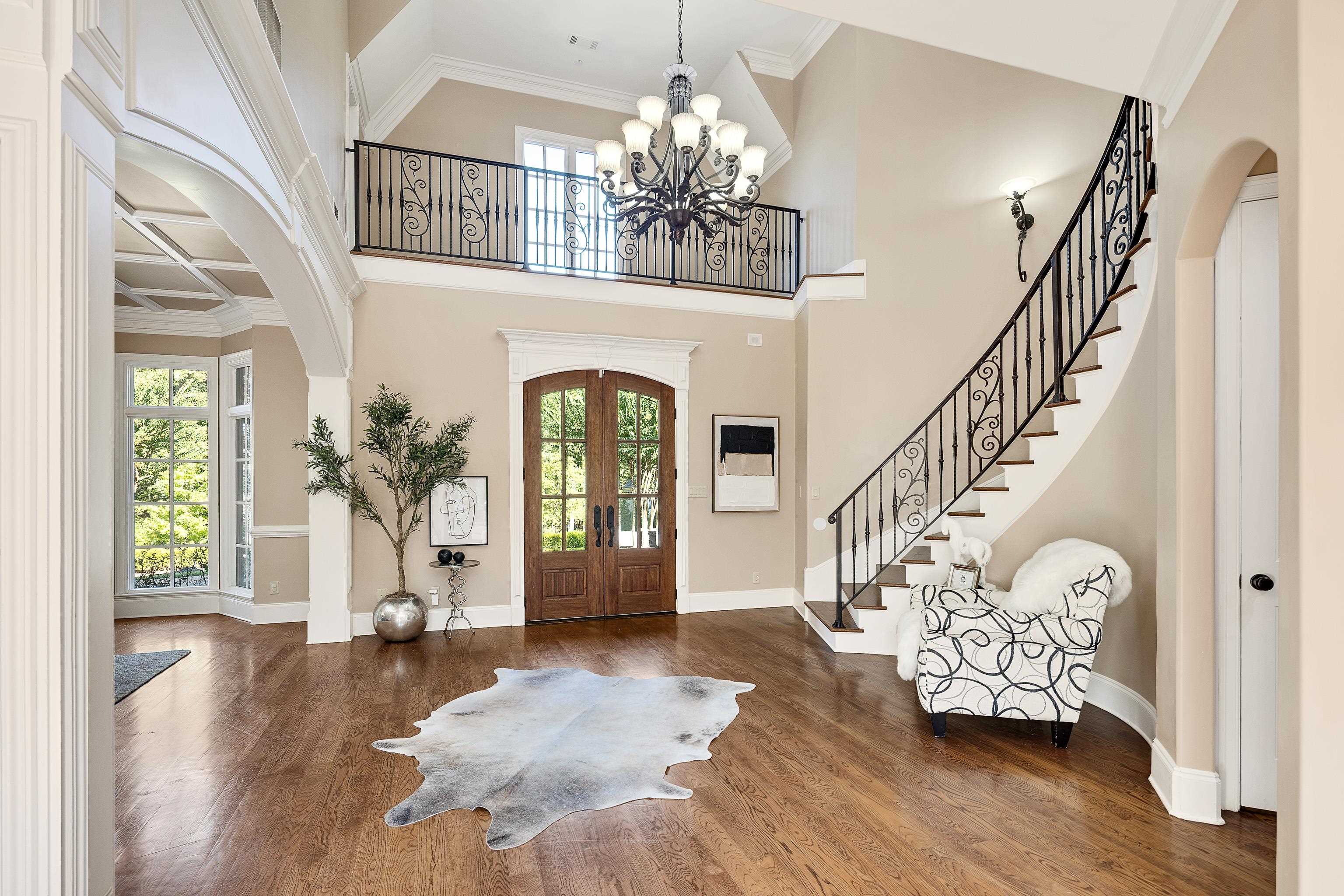 425 BUCKLAND CV