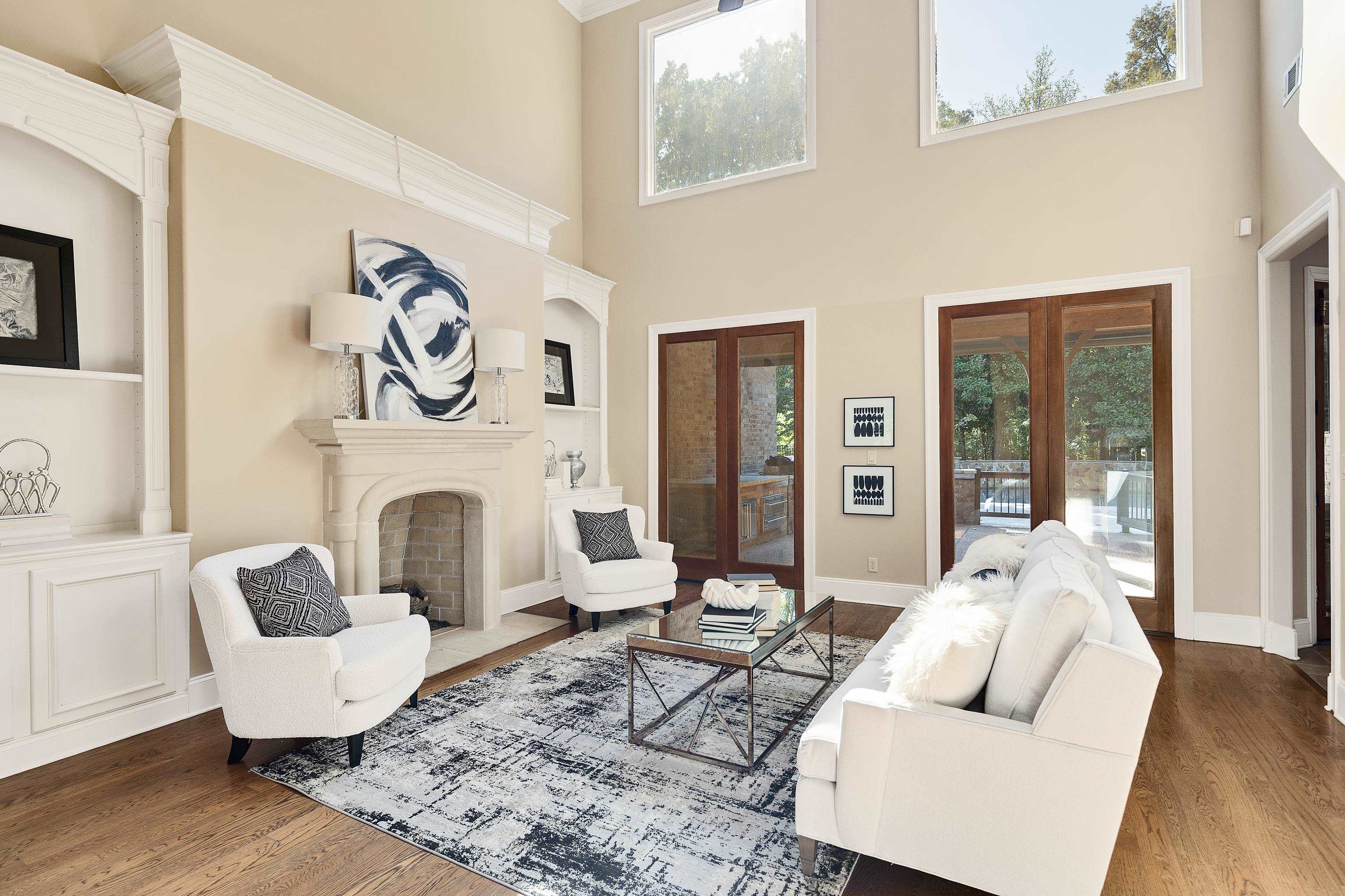 425 BUCKLAND CV