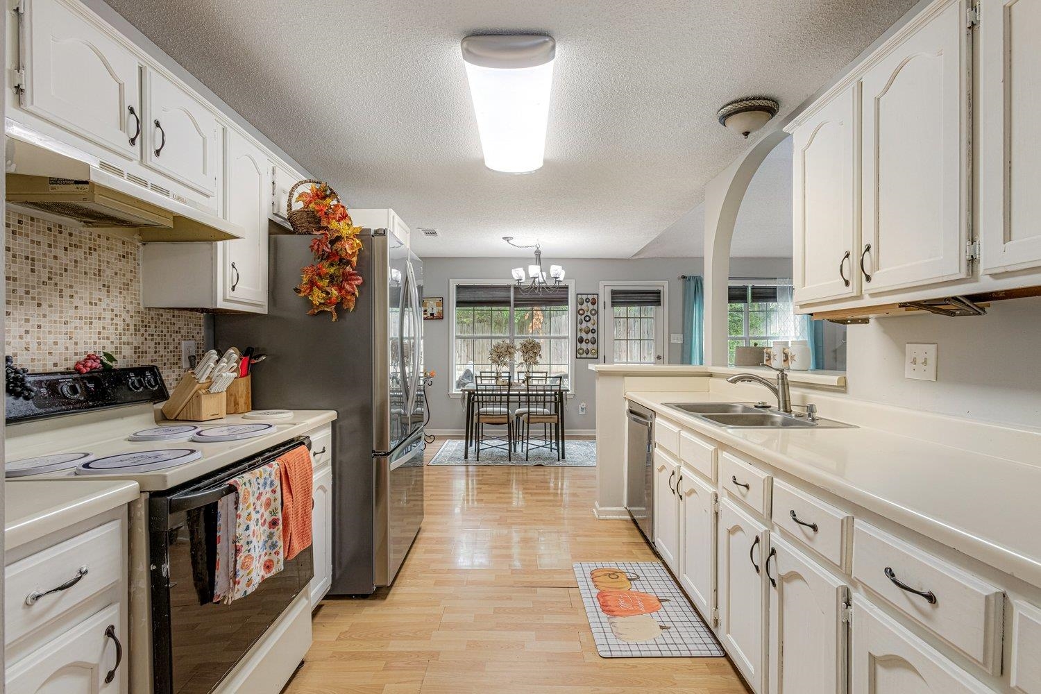 6339 FAIRWAY HILL CV