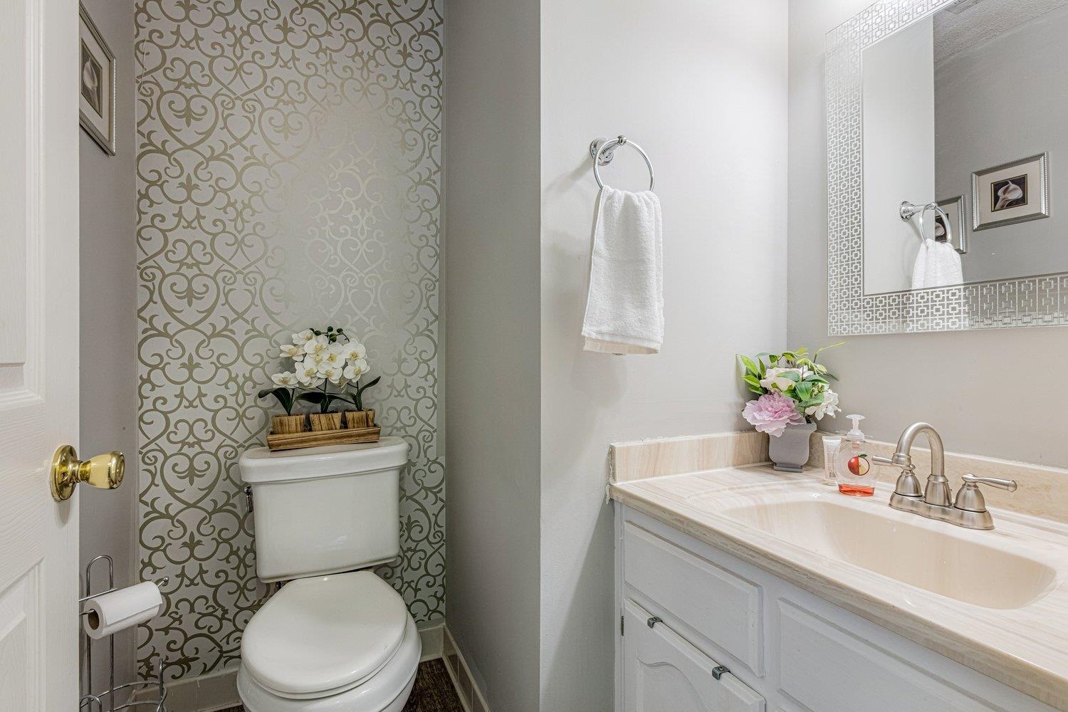 6339 FAIRWAY HILL CV