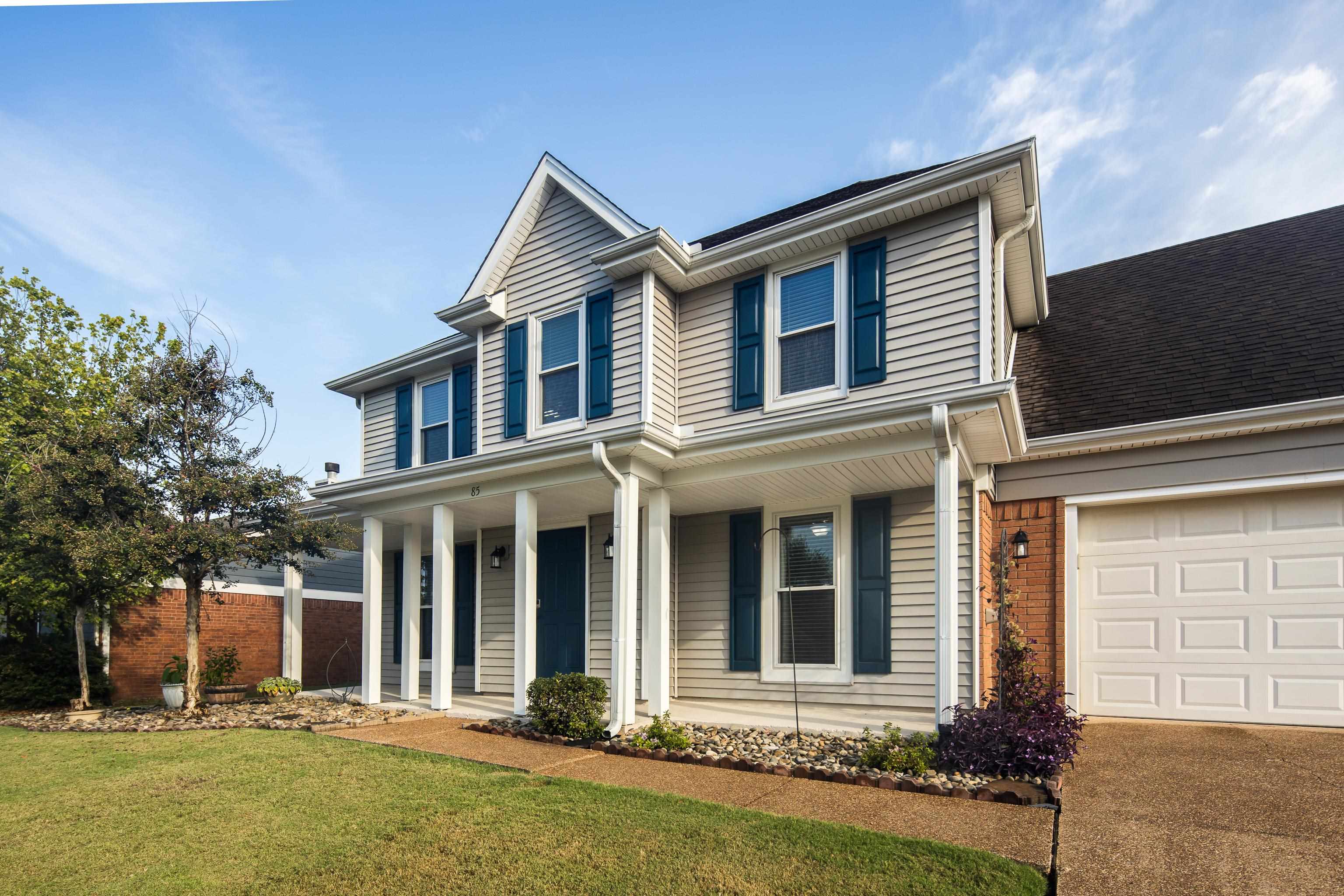 85 OAK CREST DR