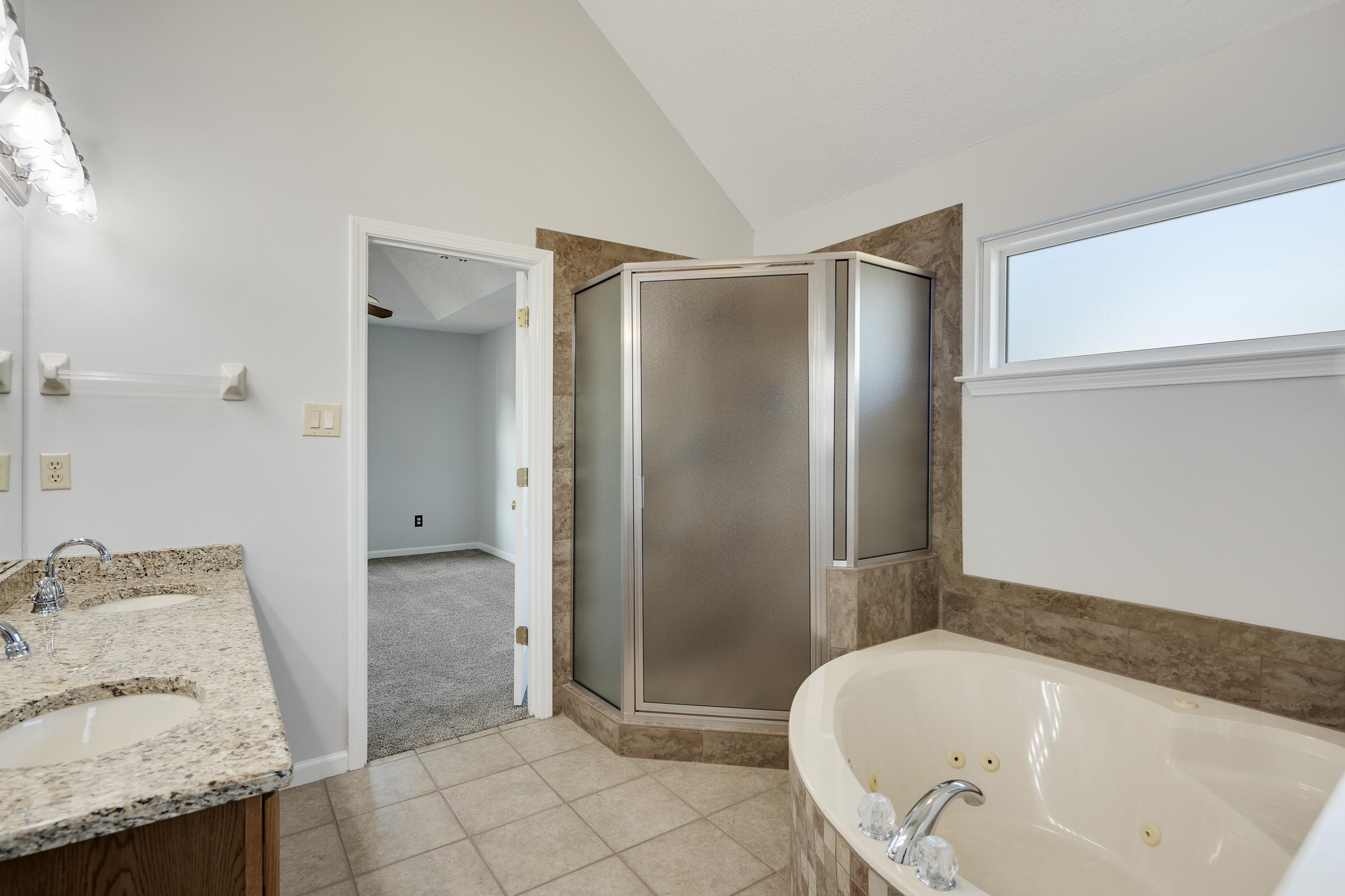 85 OAK CREST DR