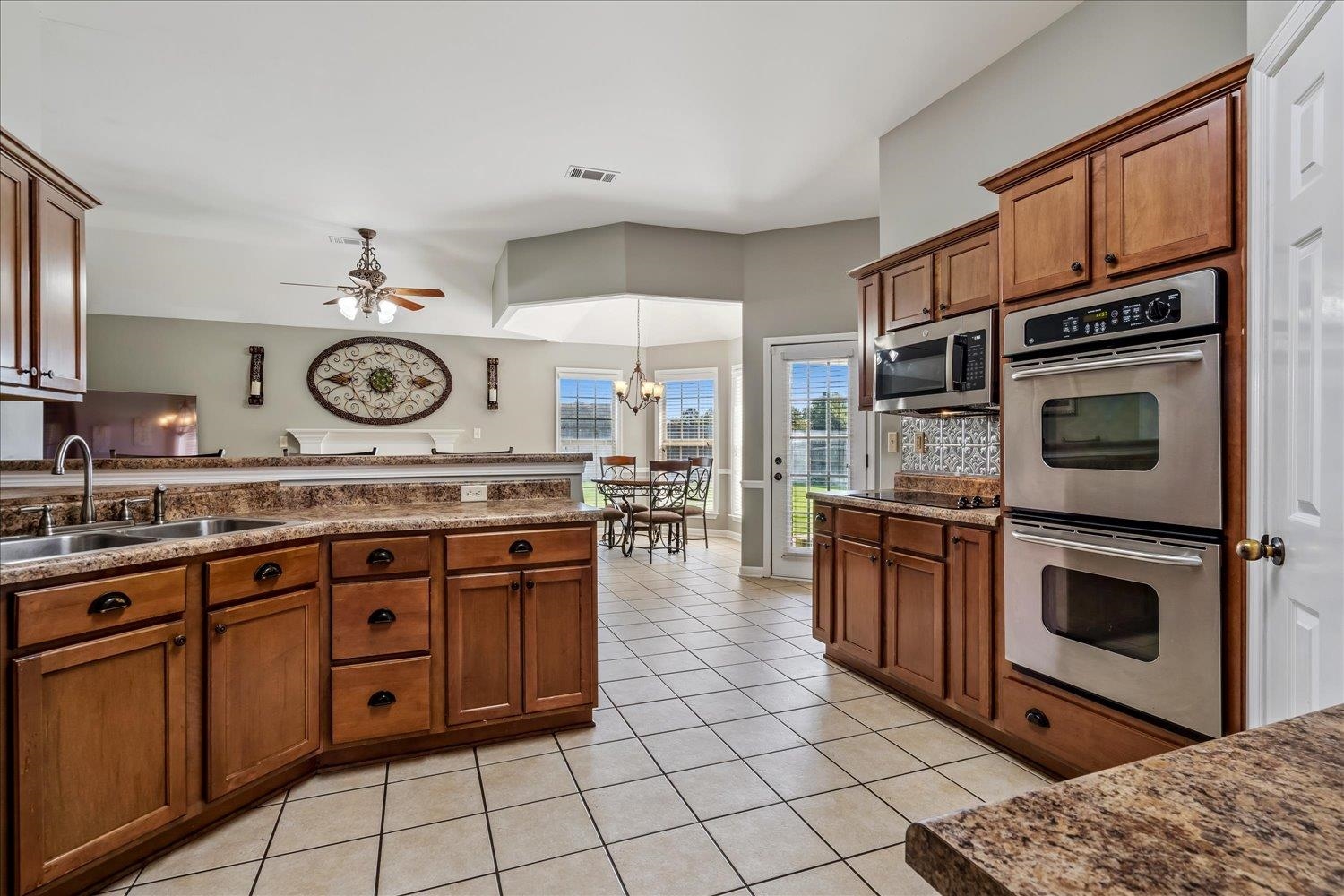 1308 CHRYSALIS LN
