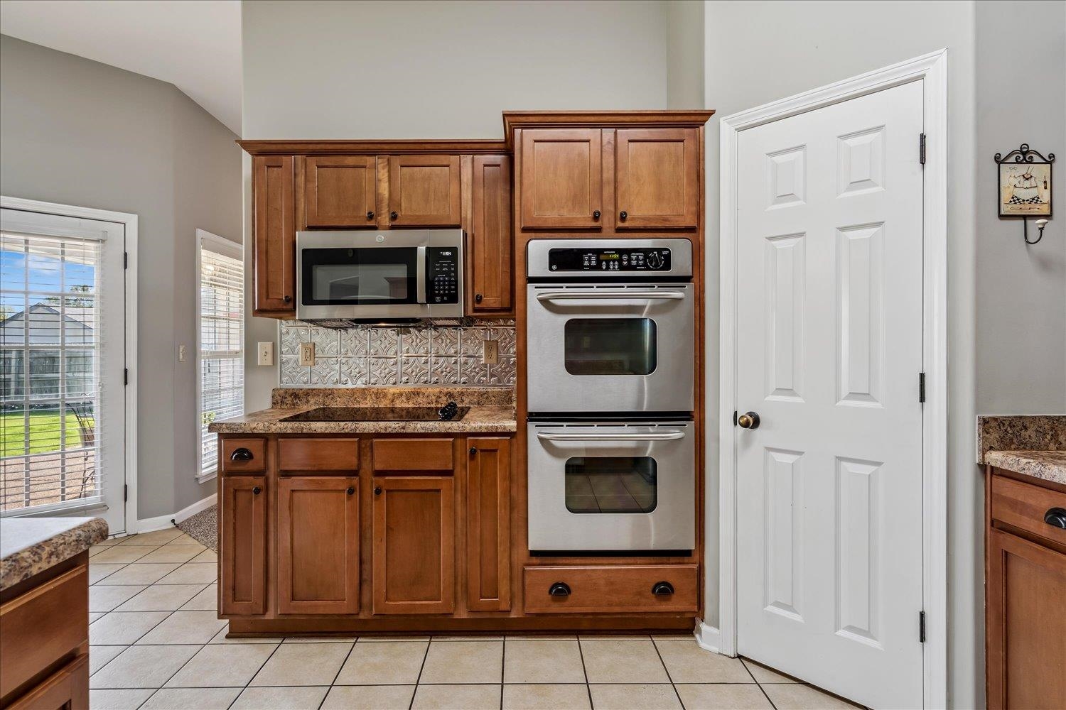 1308 CHRYSALIS LN