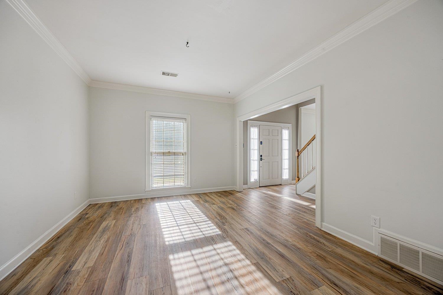 8859 PLANTATION TRAIL CV