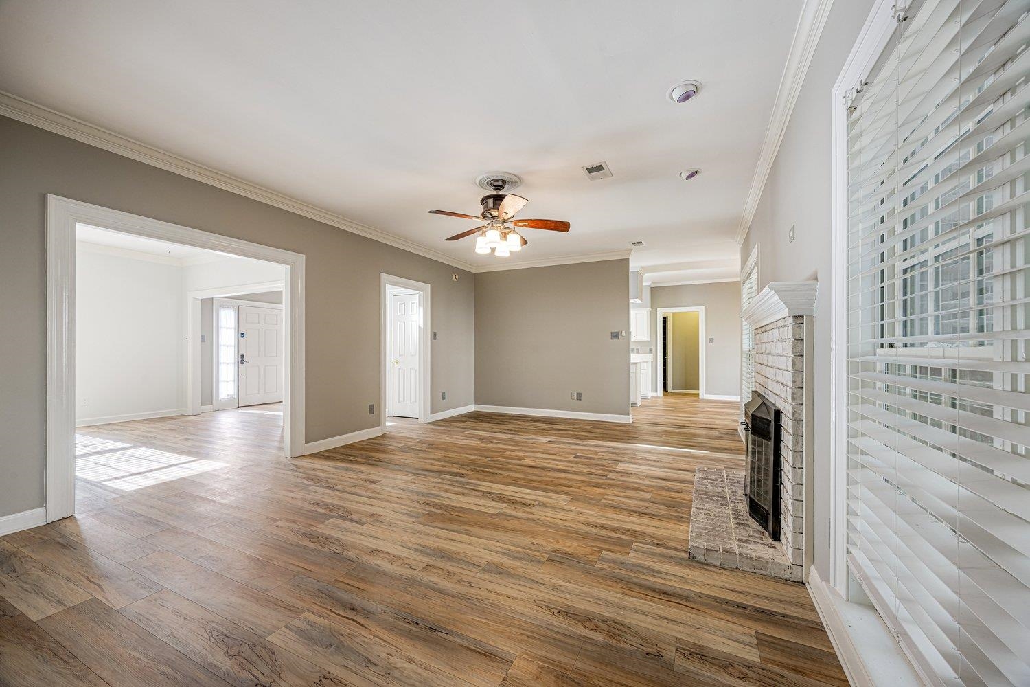 8859 PLANTATION TRAIL CV