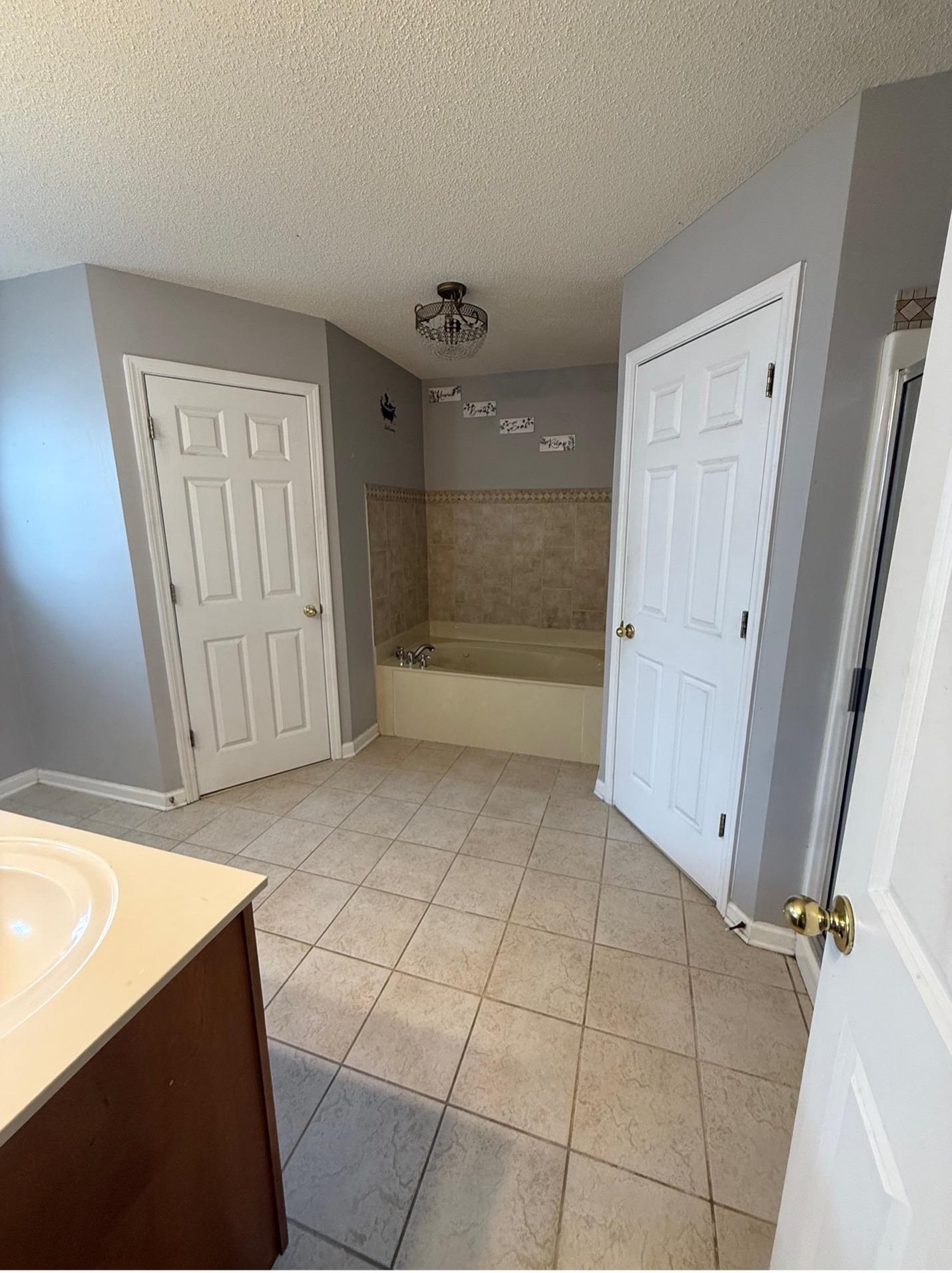 10356 COTTAGE OAKS DR