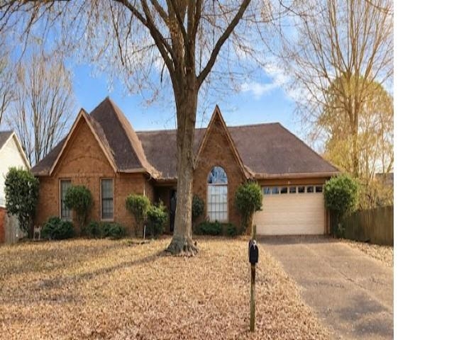 5076 WATERS EDGE CV N