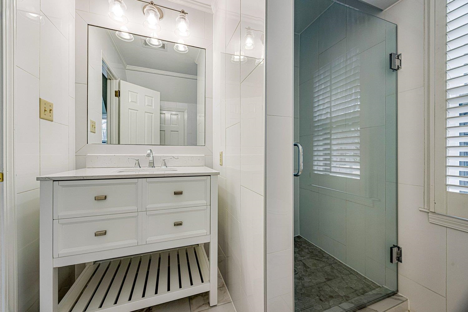 1330 PEBBLE CREEK LN