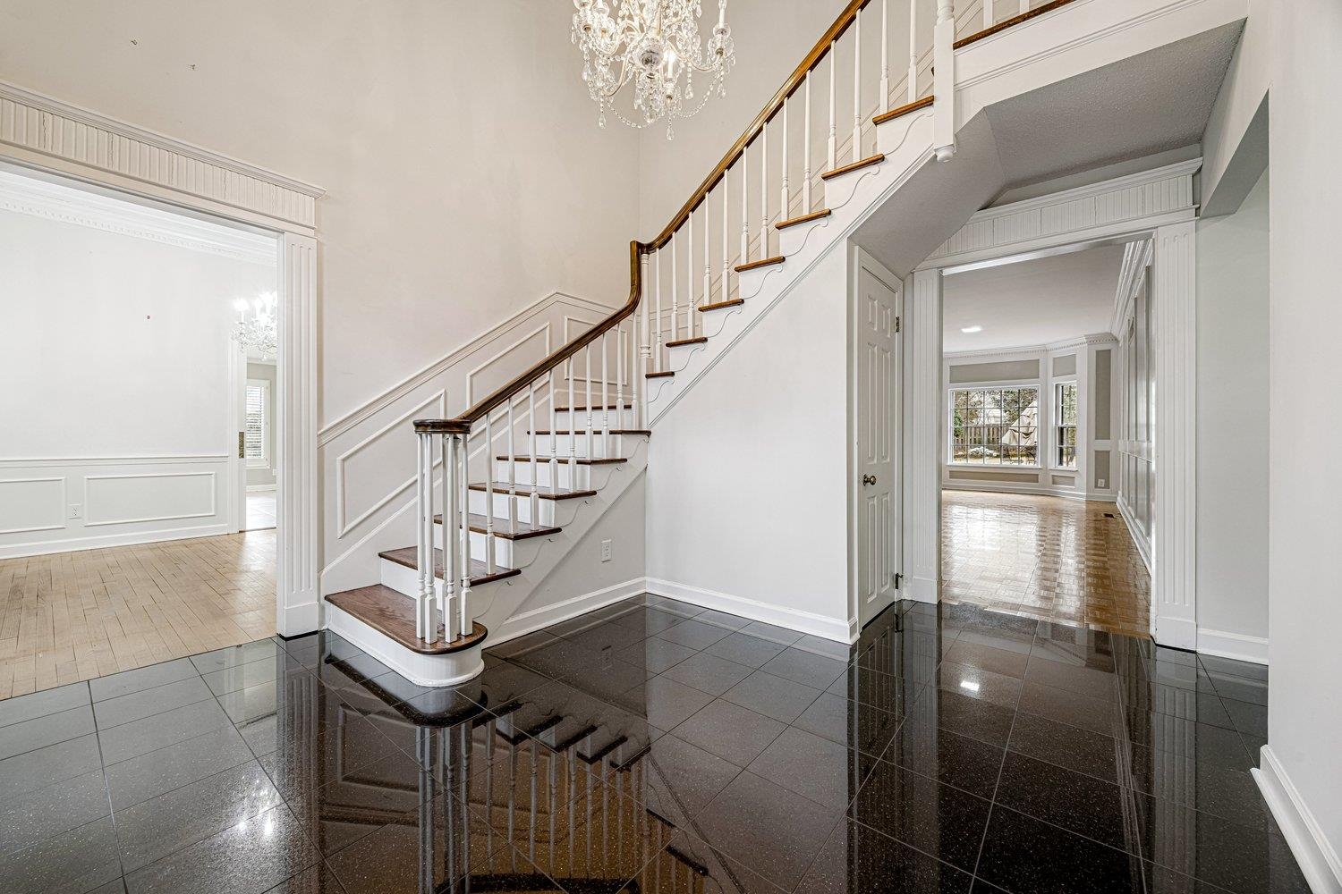 1330 PEBBLE CREEK LN