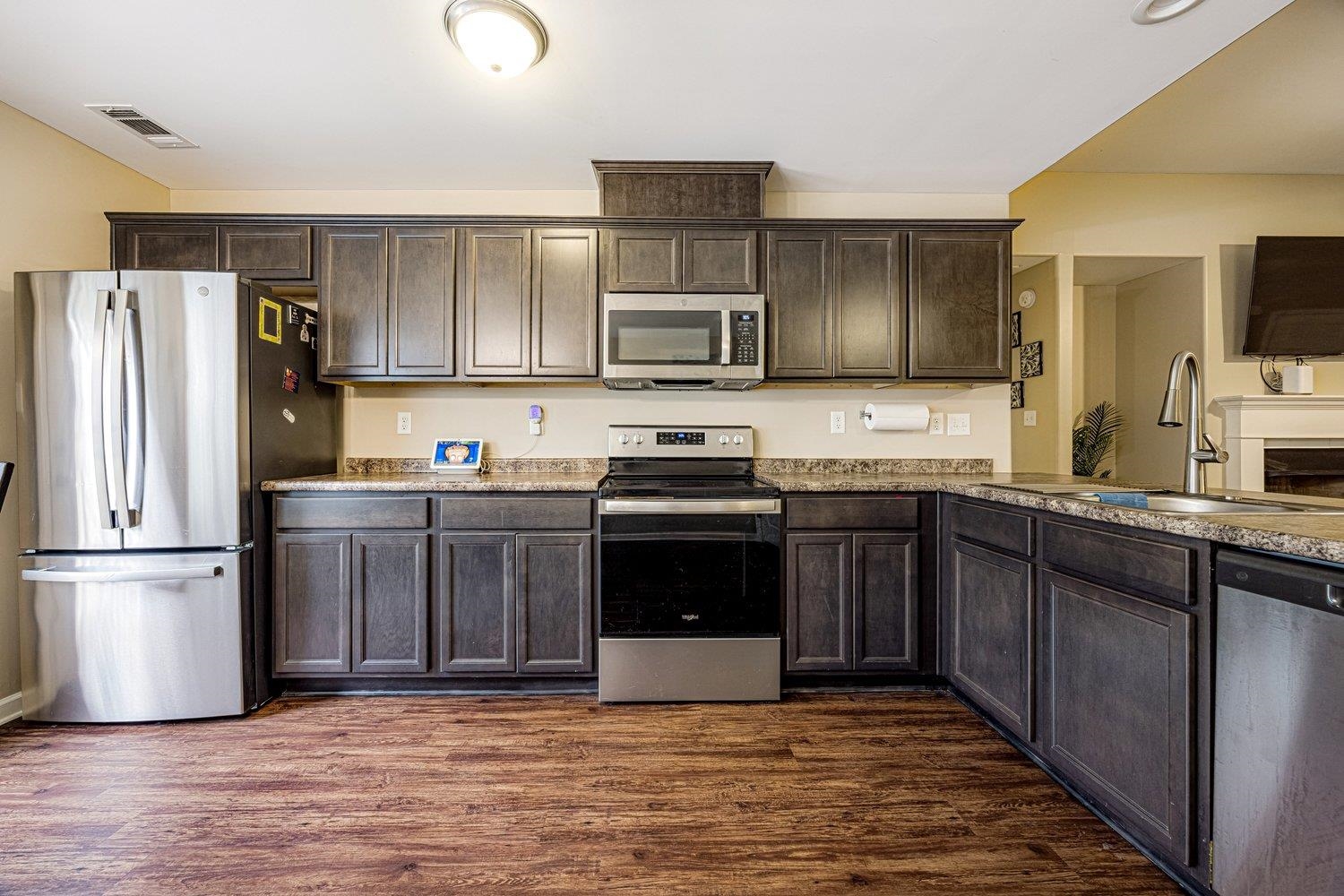 1264 CHARLES BRYAN RD