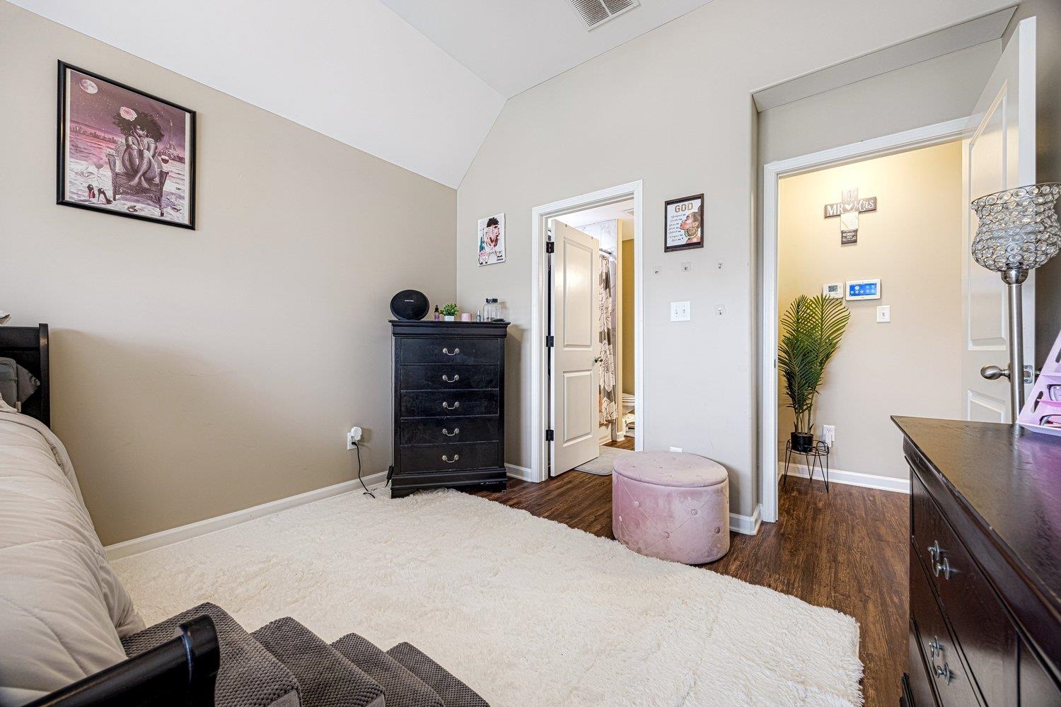 1264 CHARLES BRYAN RD