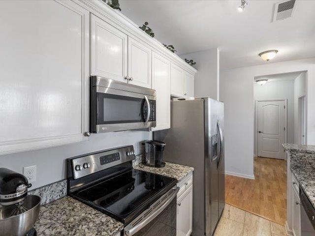 580 S MAIN ST Unit: 204