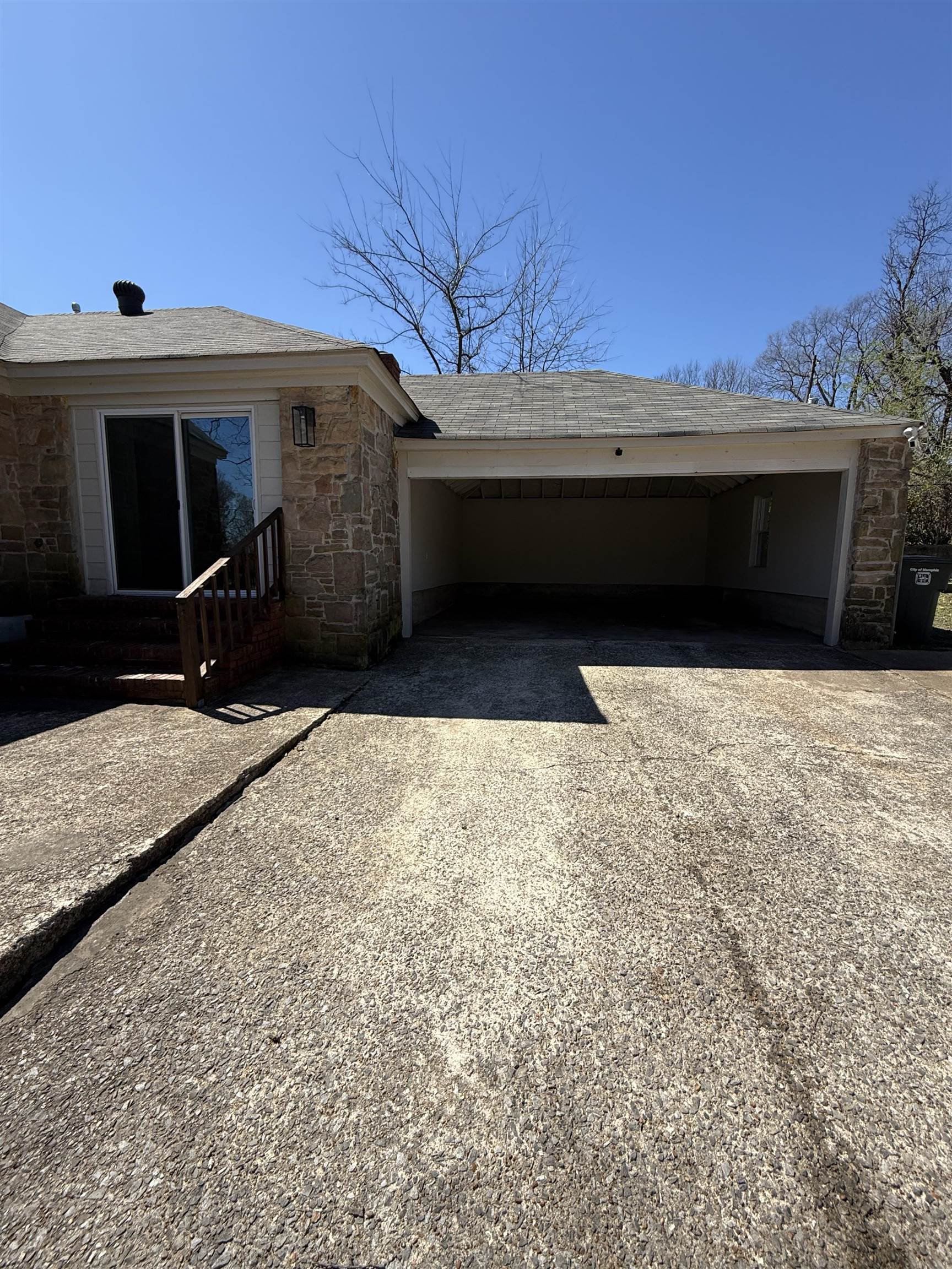 764 DUNN AVE