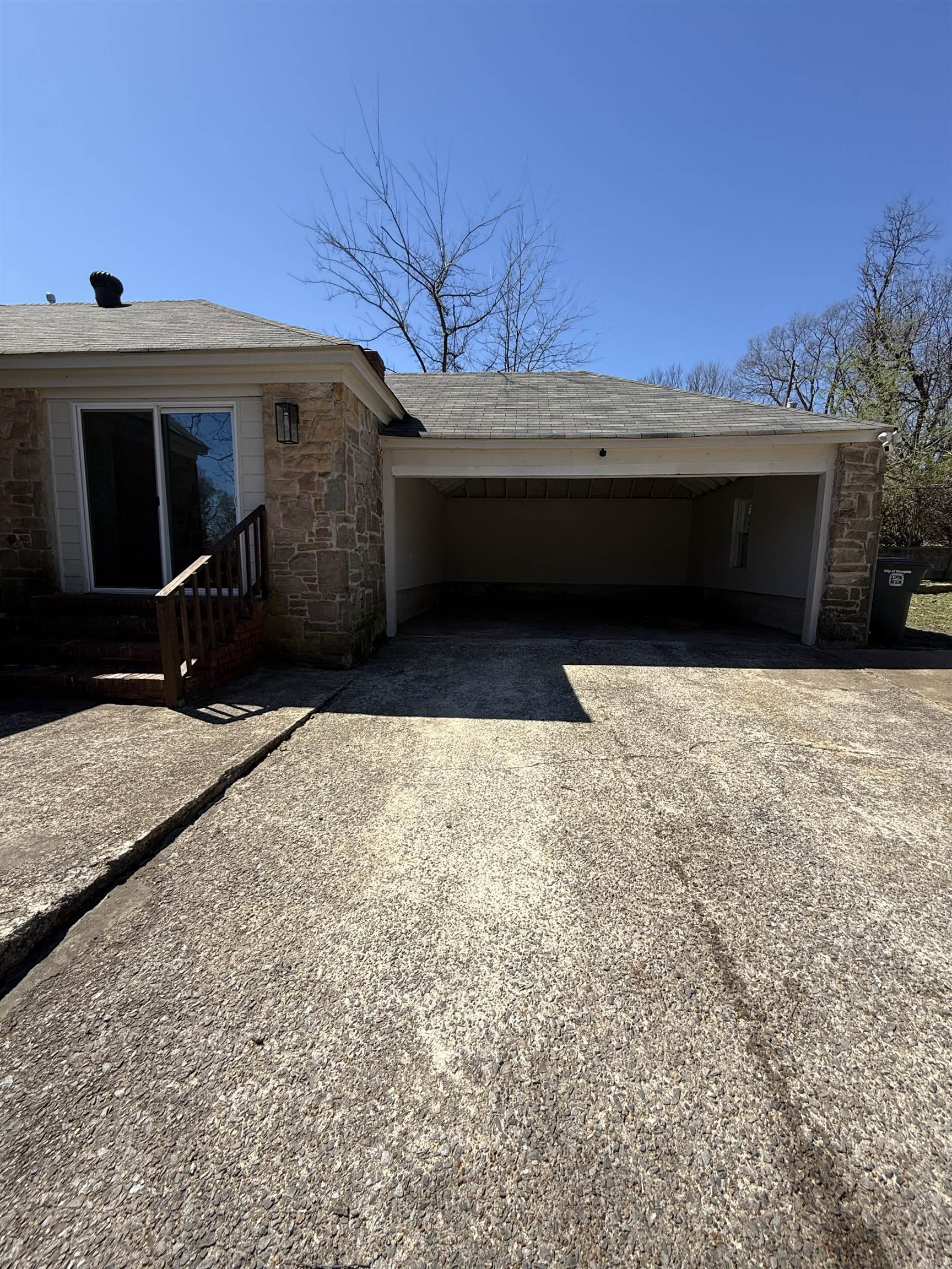 764 DUNN AVE