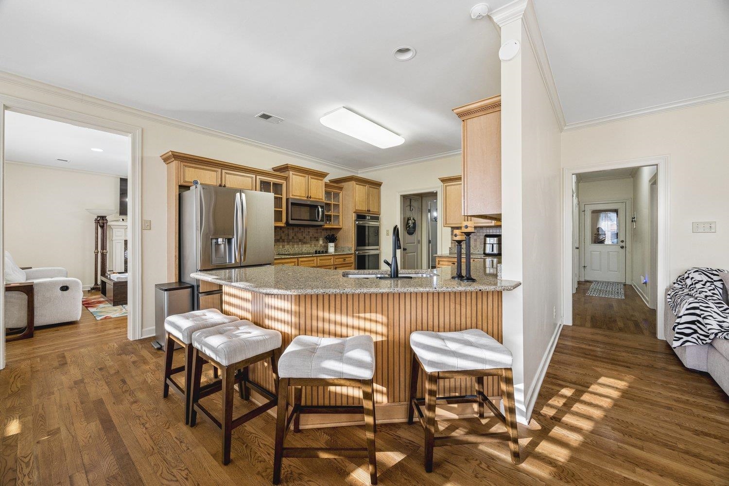 1854 ALMADALE FARMS PKY