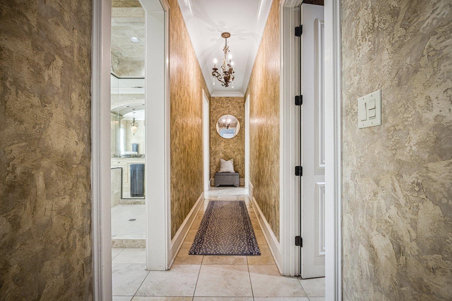 220 MOUNTAIN BROOK CV