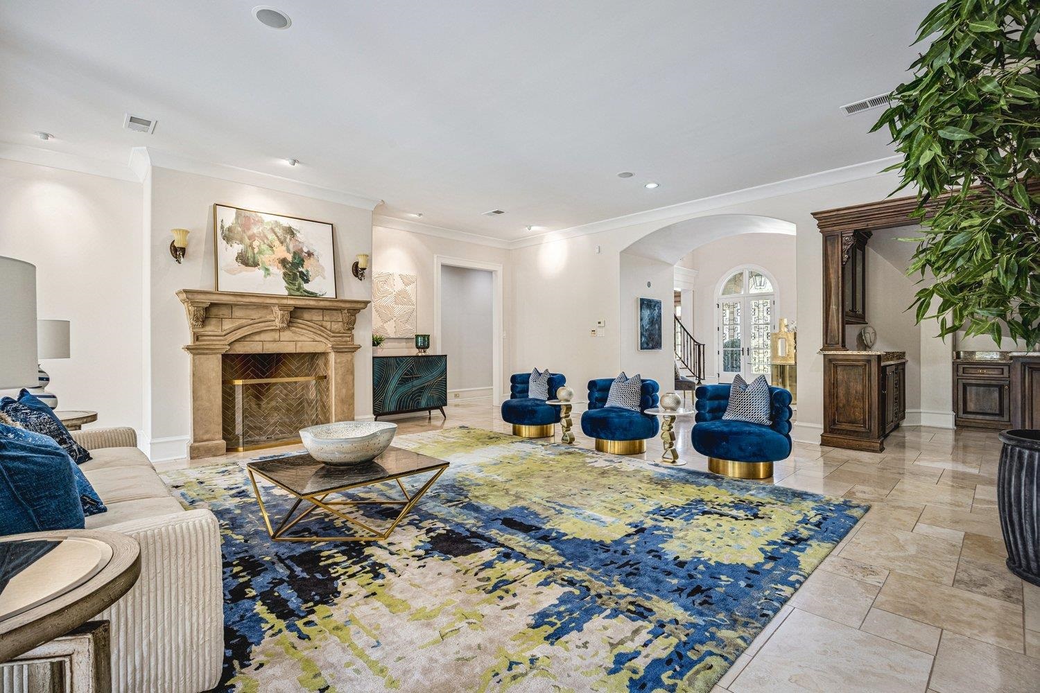 220 MOUNTAIN BROOK CV