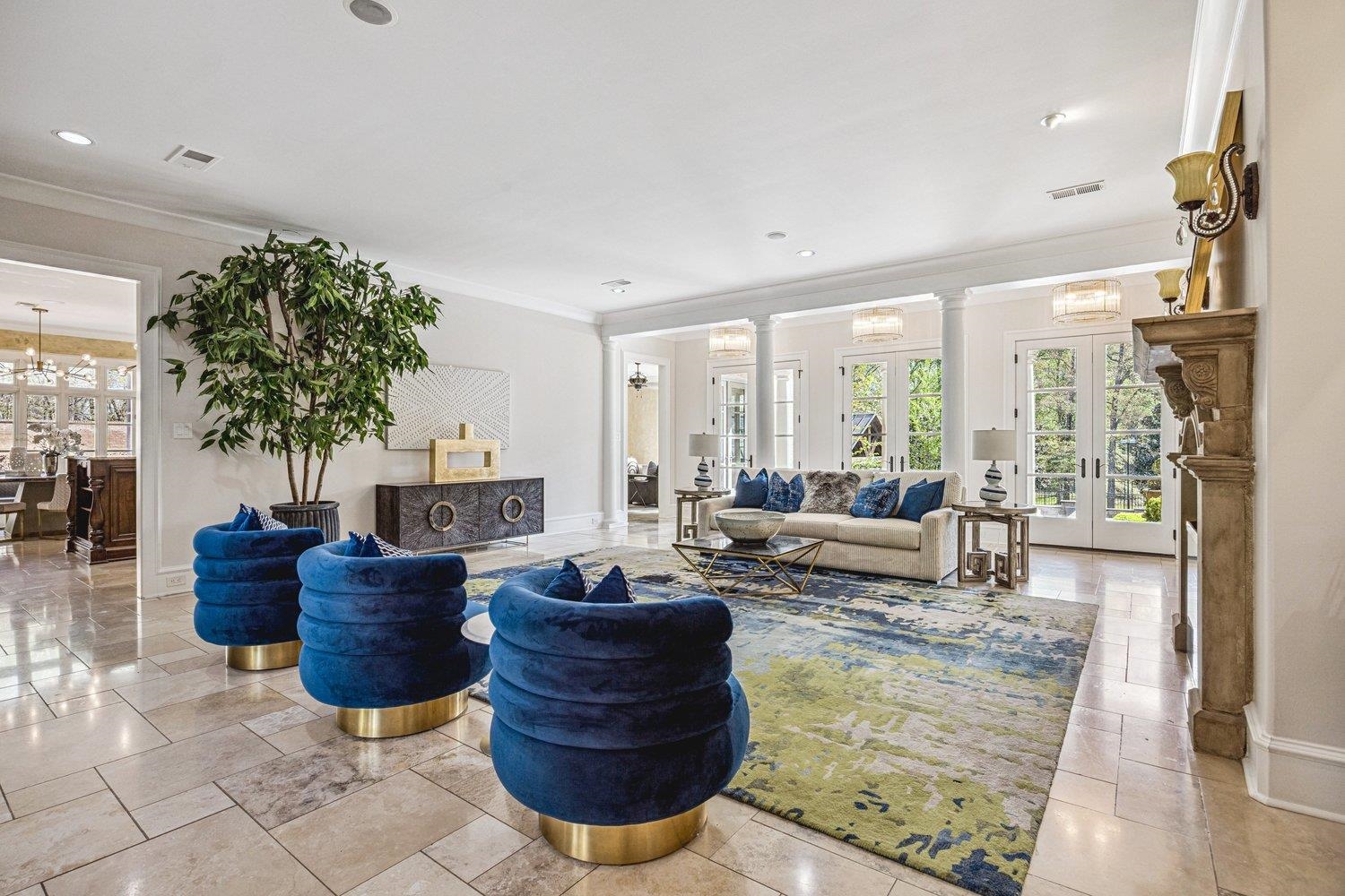 220 MOUNTAIN BROOK CV