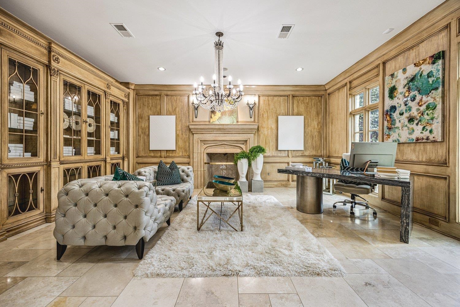 220 MOUNTAIN BROOK CV