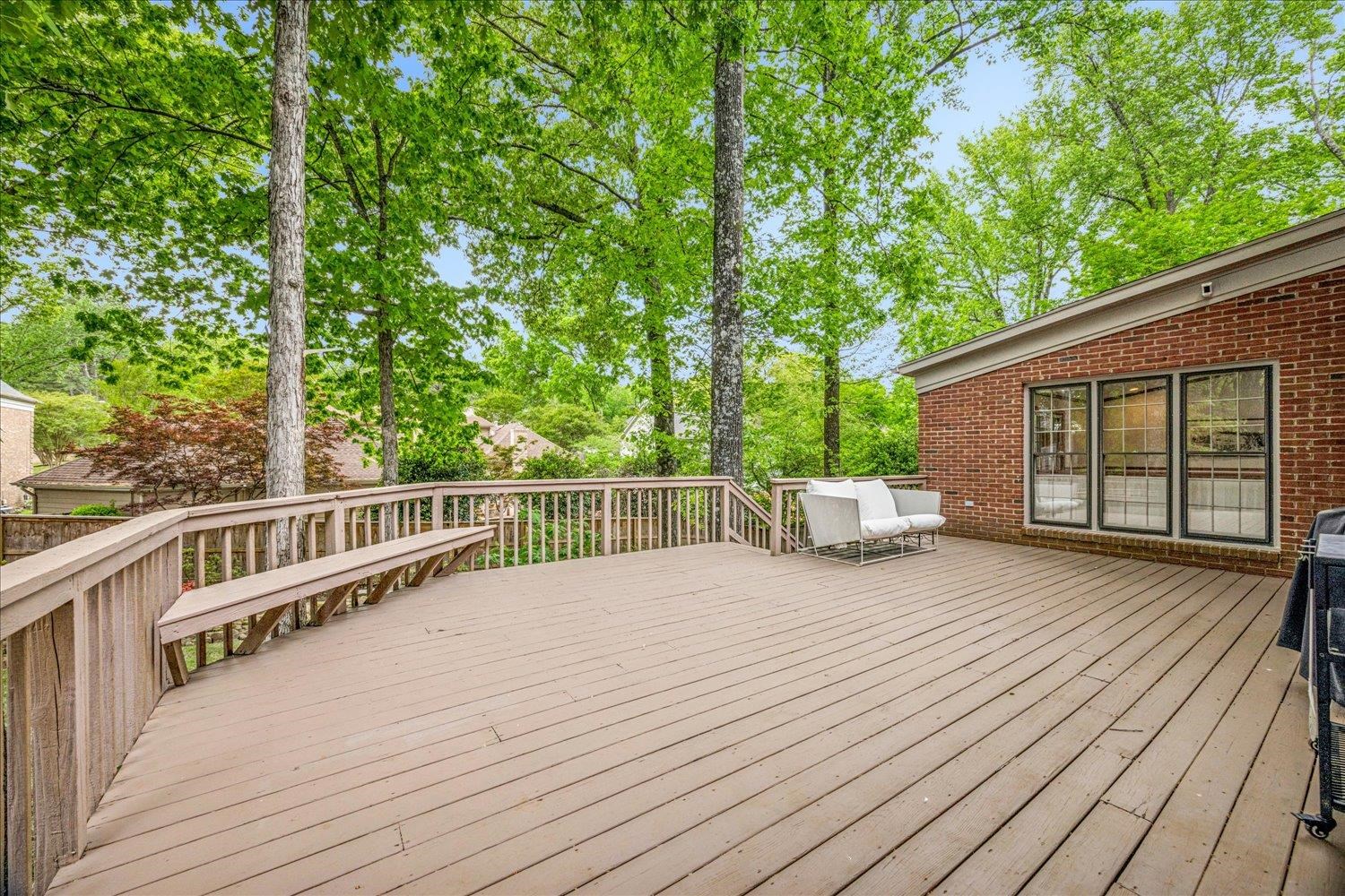 1873 BROOKSEDGE DR