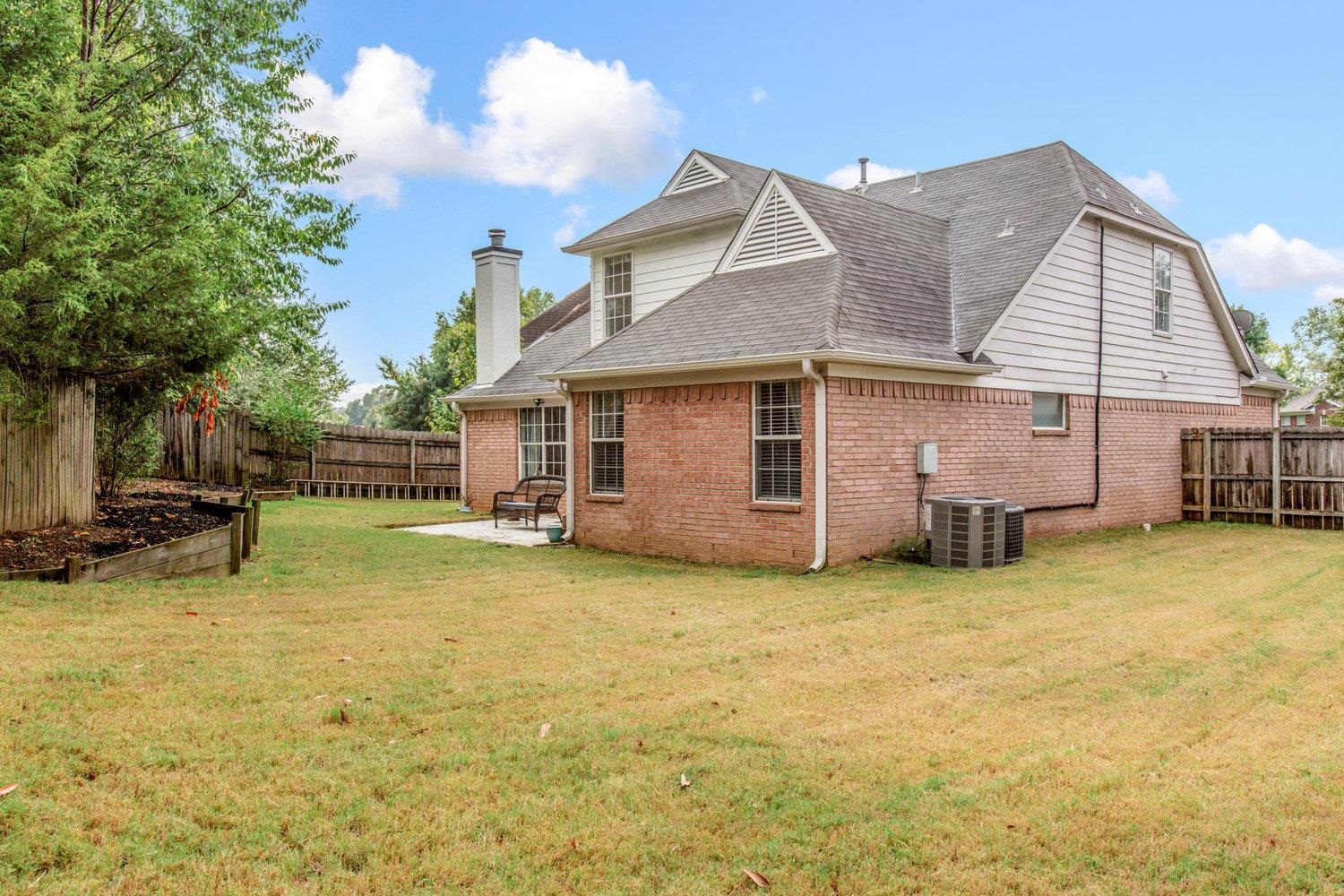 6339 FAIRWAY HILL CV
