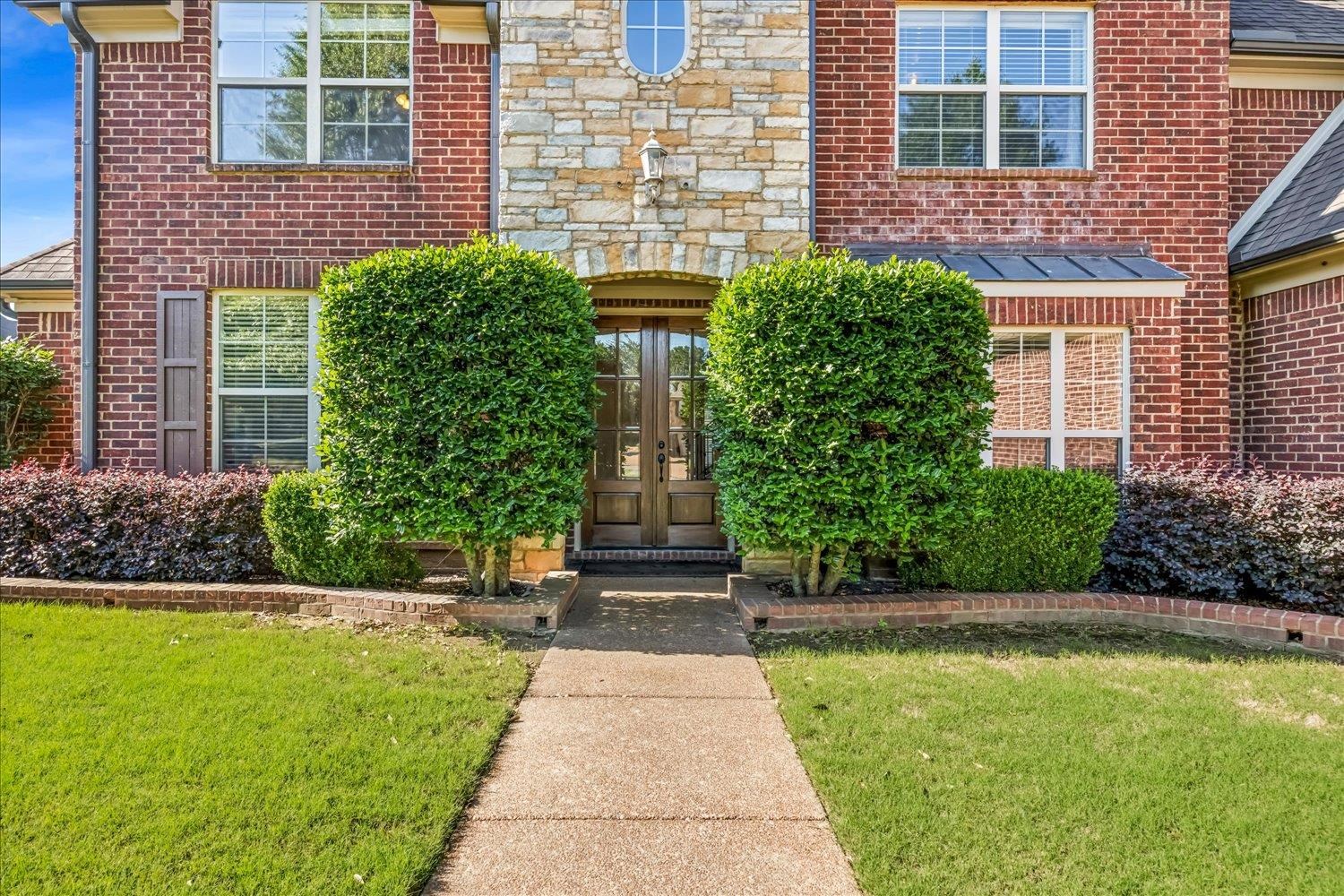 9267 CIELO DR