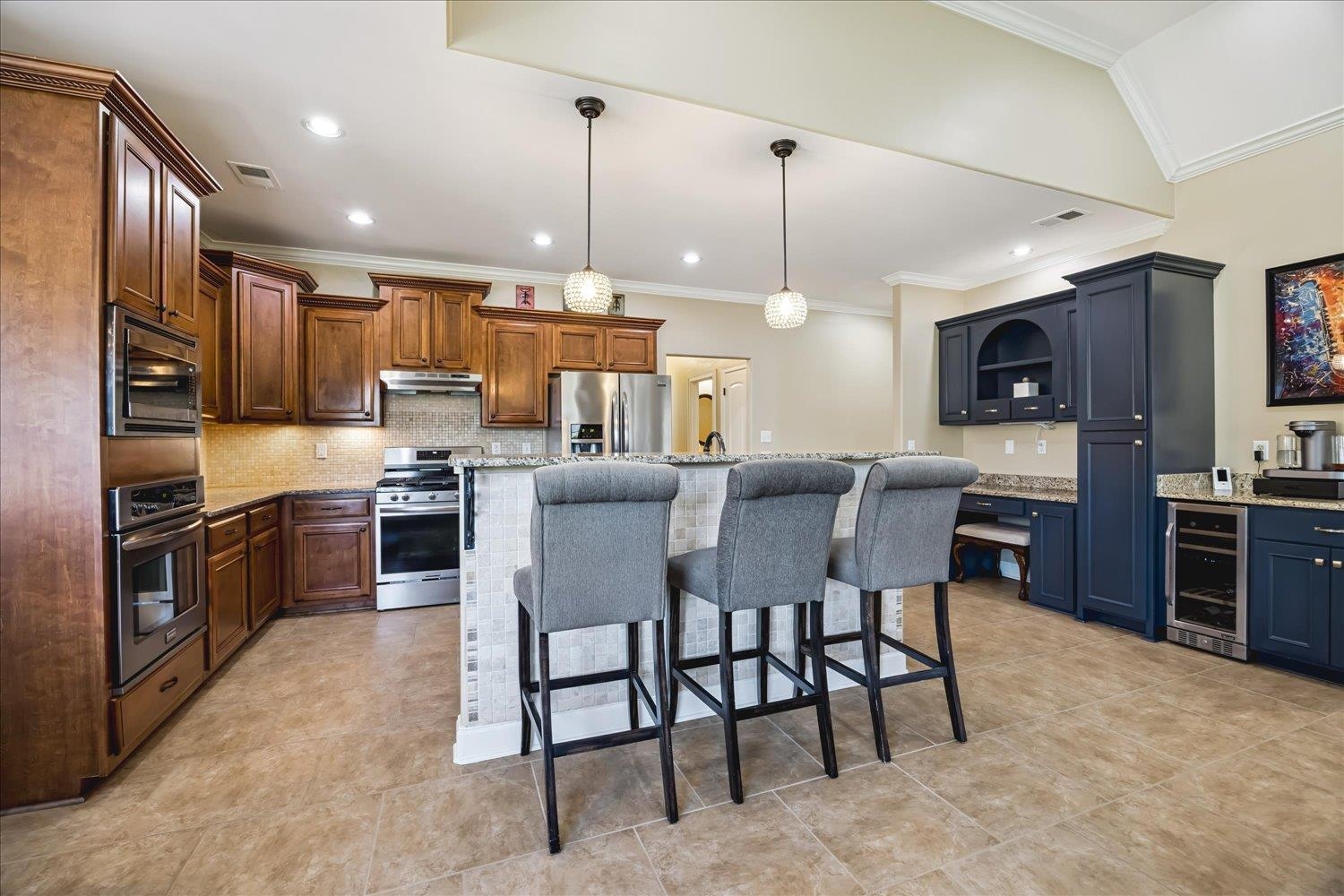 9267 CIELO DR