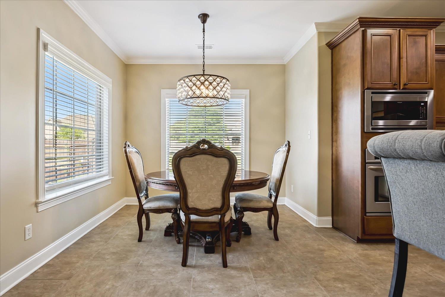 9267 CIELO DR