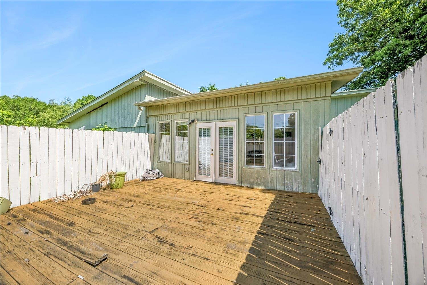 4667 SUESAND CV