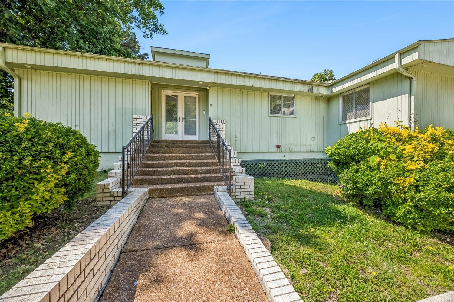 4667 SUESAND CV