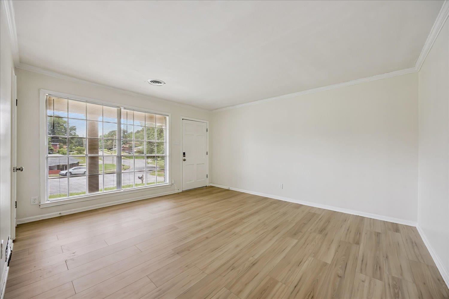 2600 CLEARPARK CV