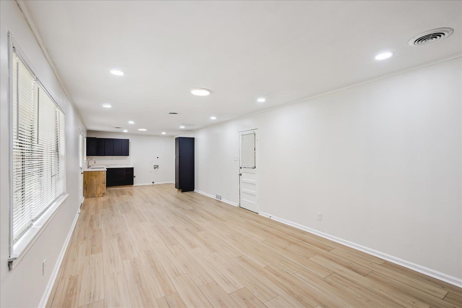 2600 CLEARPARK CV