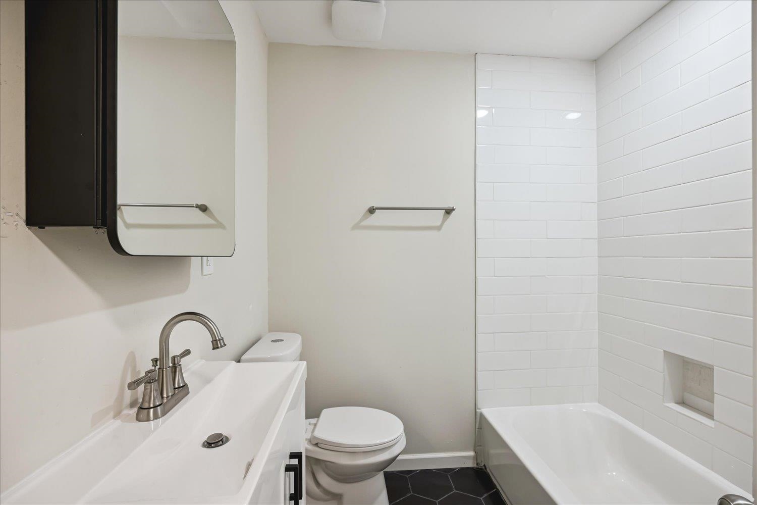 2600 CLEARPARK CV