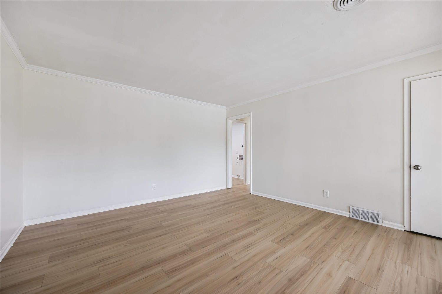 2600 CLEARPARK CV