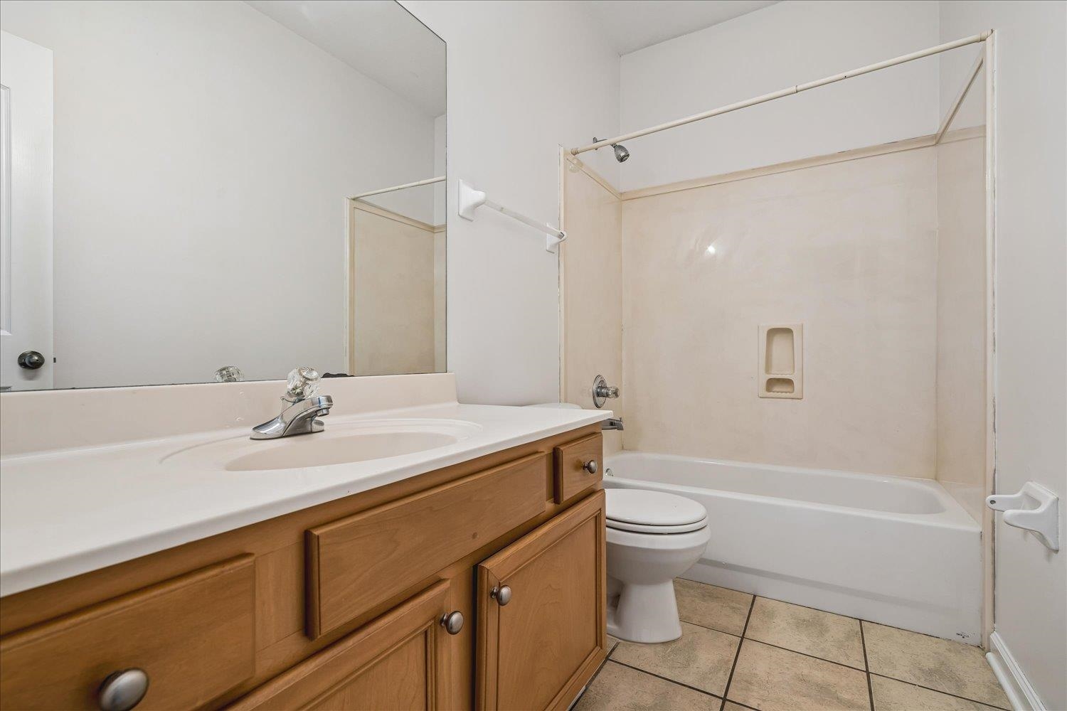 1480 MCALLEN CV