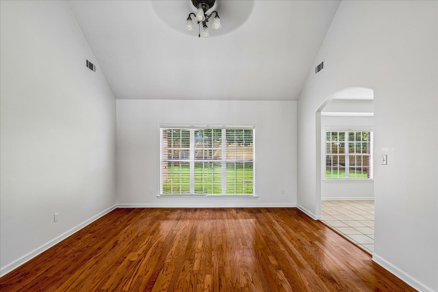 1480 MCALLEN CV