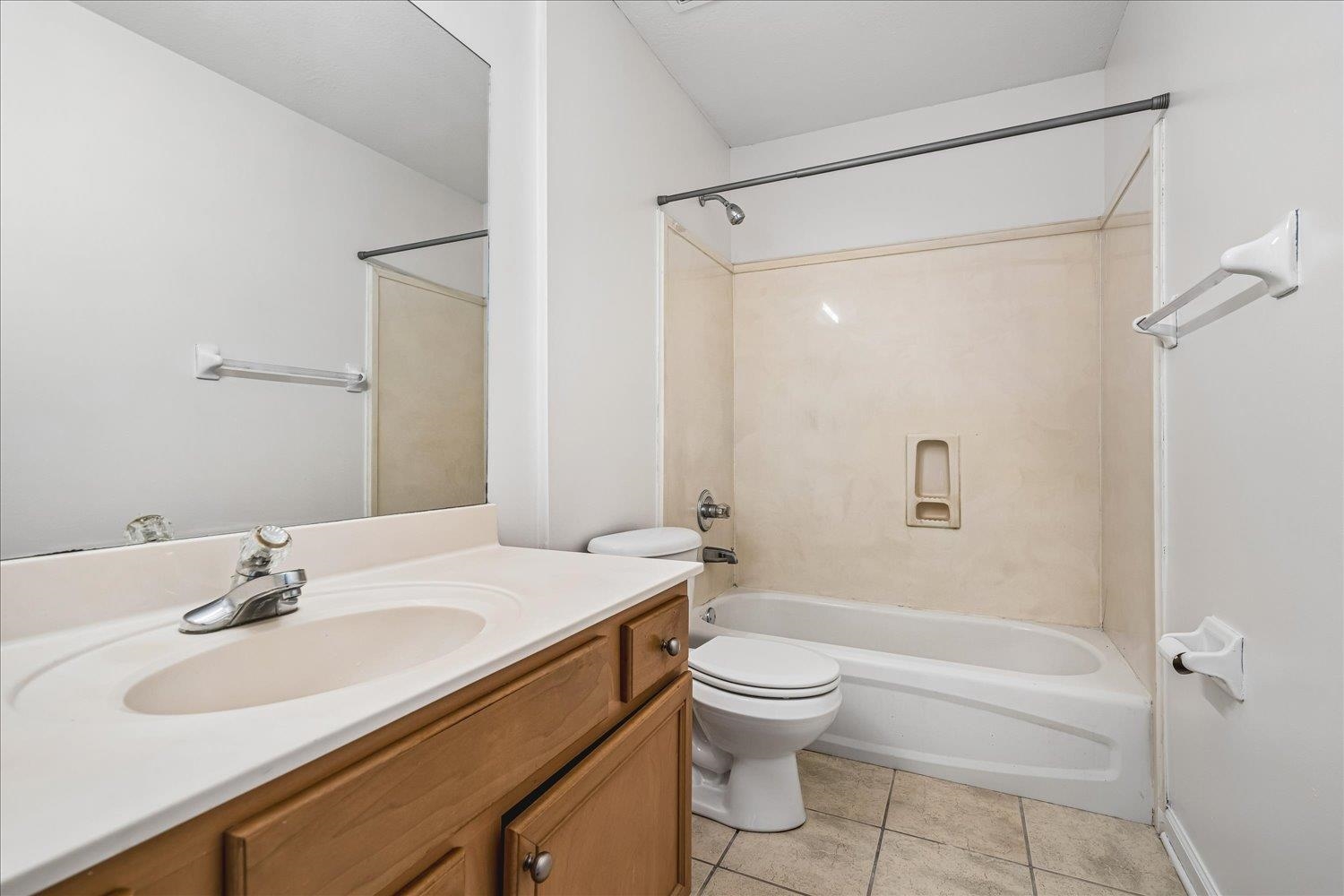1480 MCALLEN CV