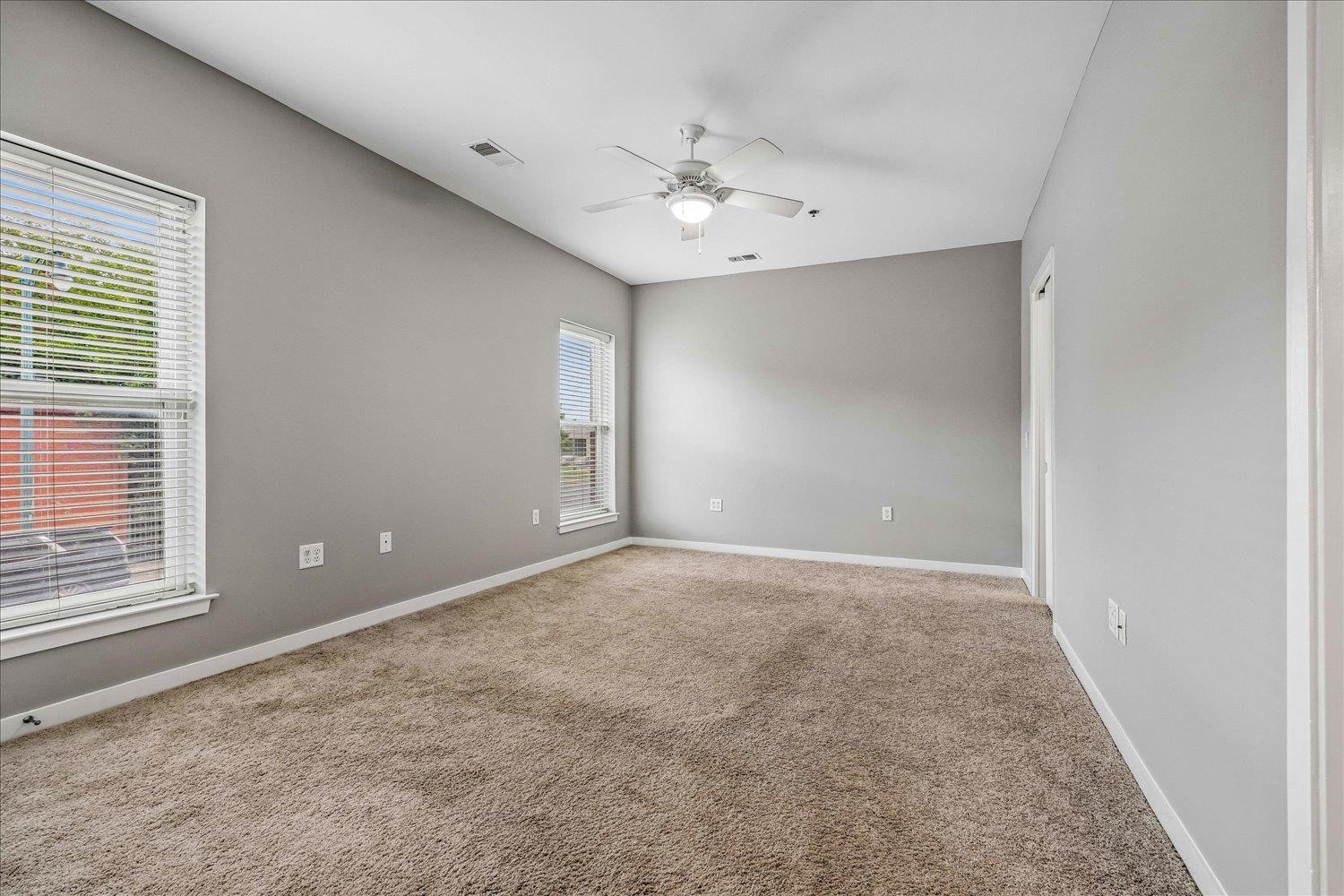 426 N FRONT ST Unit: 104