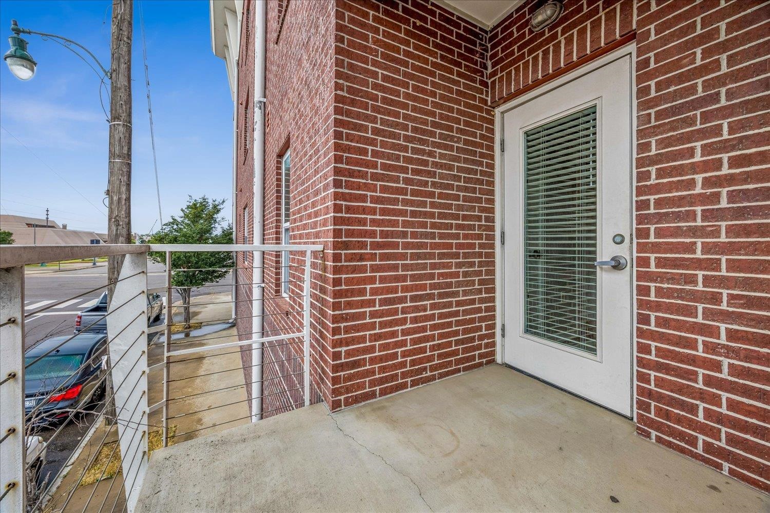 426 N FRONT ST Unit: 104