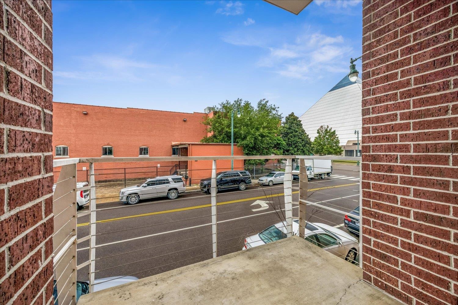 426 N FRONT ST Unit: 104