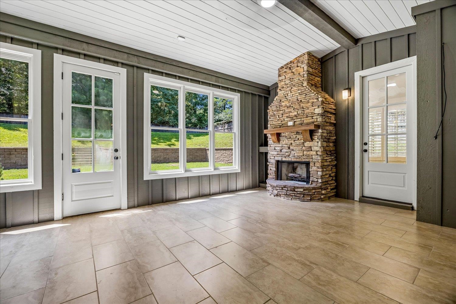 4311 MELWOOD OAK DR