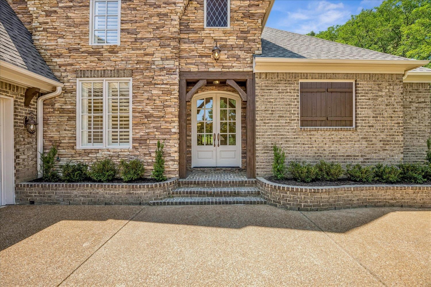 4311 MELWOOD OAK DR