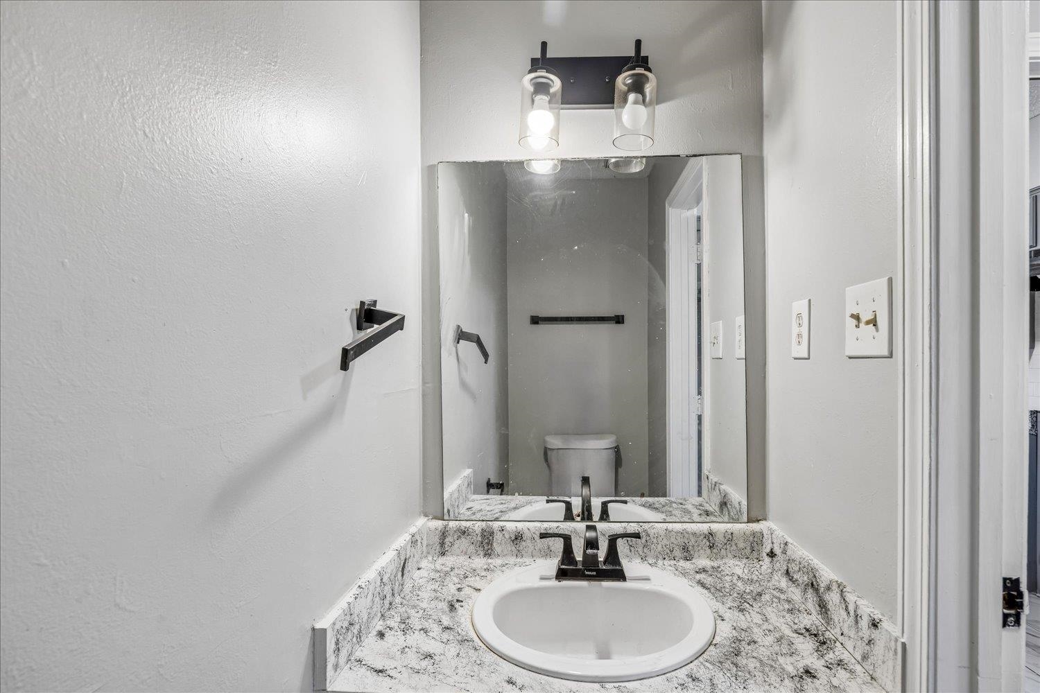 5991 LOFTY OAK RD Unit: 5991