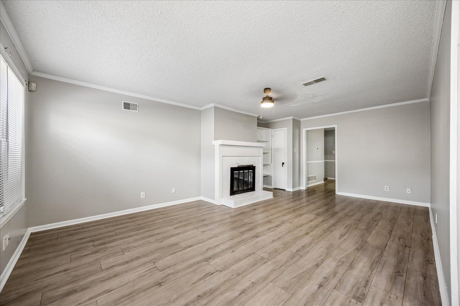 5991 LOFTY OAK RD Unit: 5991