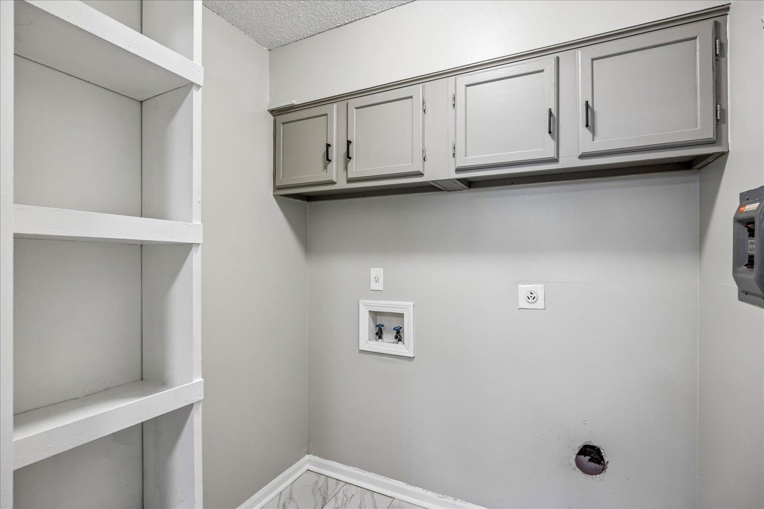 5991 LOFTY OAK RD Unit: 5991