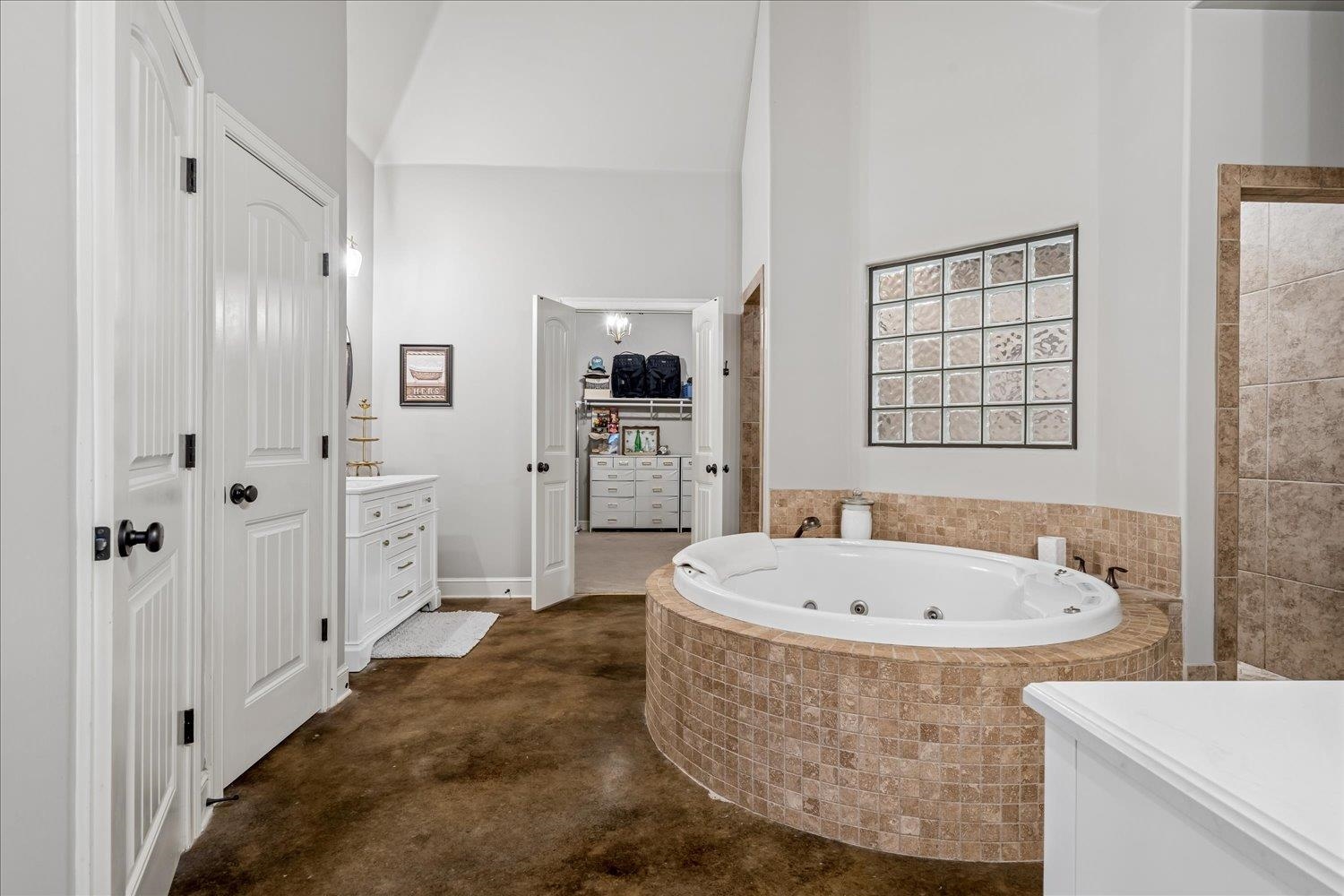 5593 MAGNOLIA BEND CV