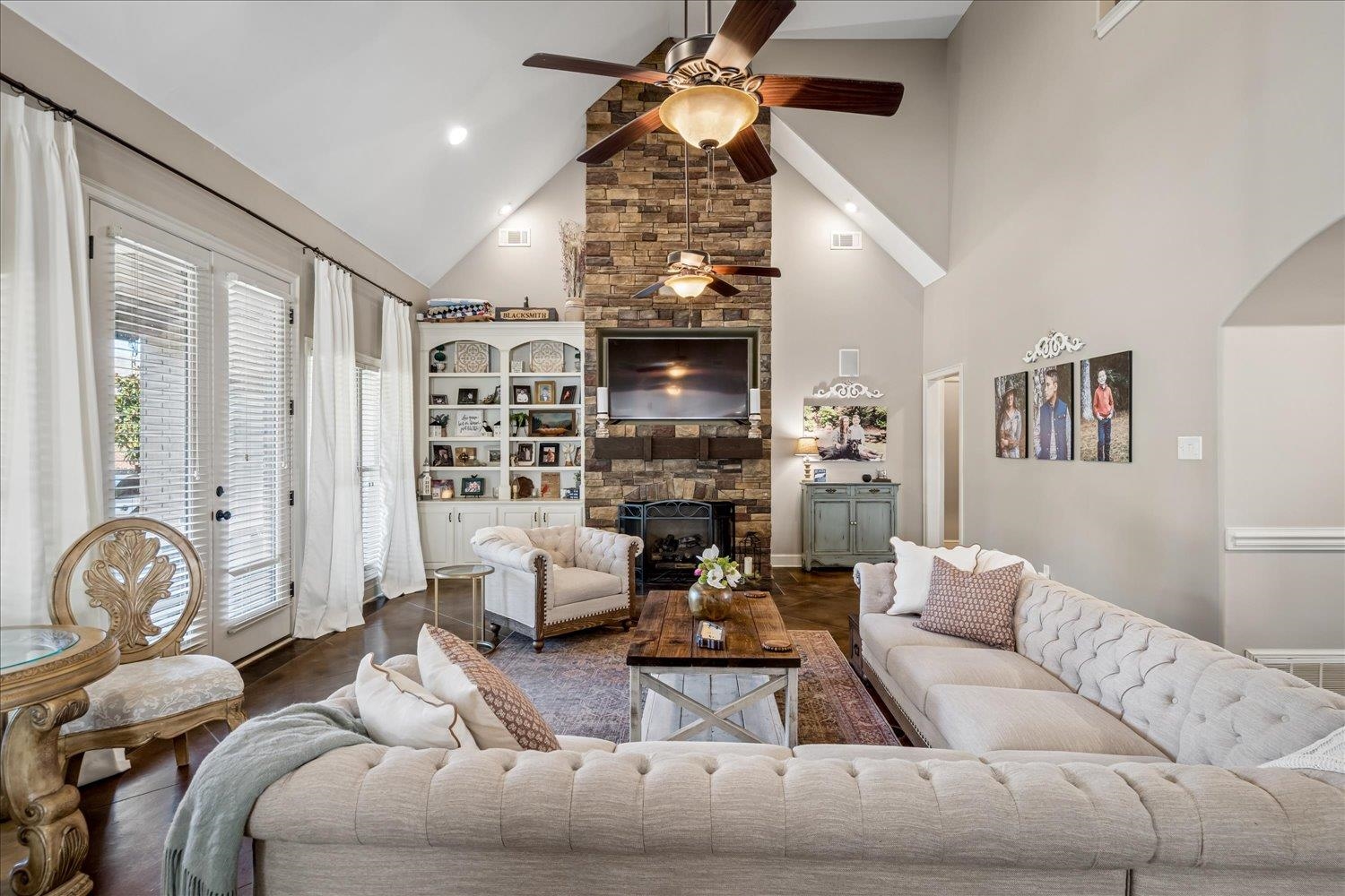5593 MAGNOLIA BEND CV