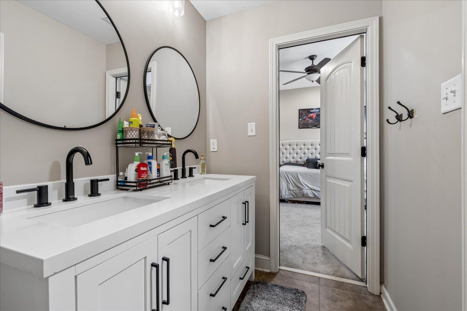 5593 MAGNOLIA BEND CV